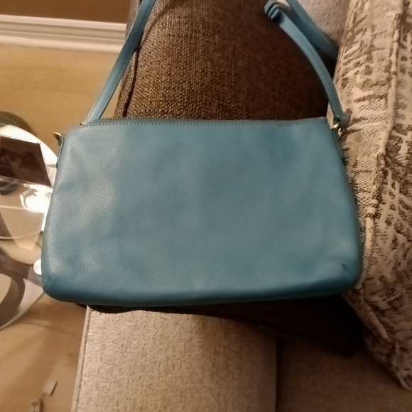 Coach - Picture 4 of 16